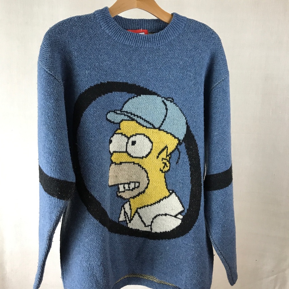 Simpson’s sweater 👅👅
